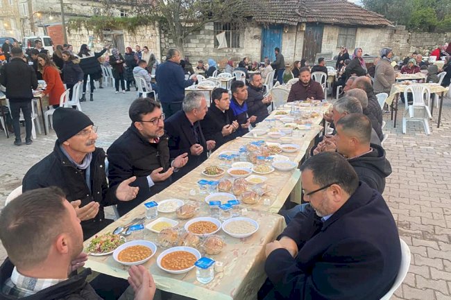 Ayvacık Sapanca Köy Muhtarım İftar Yemeği Düzenlendi