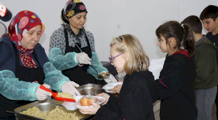 Çanakkale’de 10 bin öğrenciye yemek imkanı 