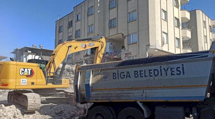 Deprem bölgesine ulaştılar