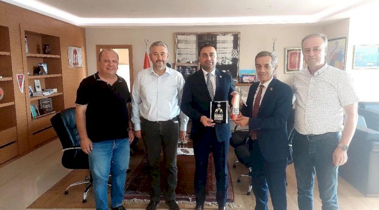 Erdoğan Önder’i ziyaret ederek etkinliklere davet etti