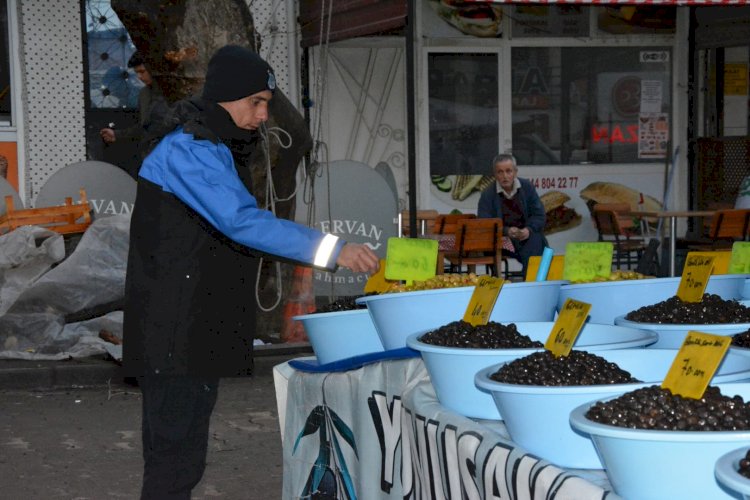 Zabıta ekipleri denetimde