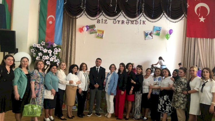 Ezine 75.Yıl İlkokulu Heyeti Bakü’de Ziyaret Gerçekleştirdi