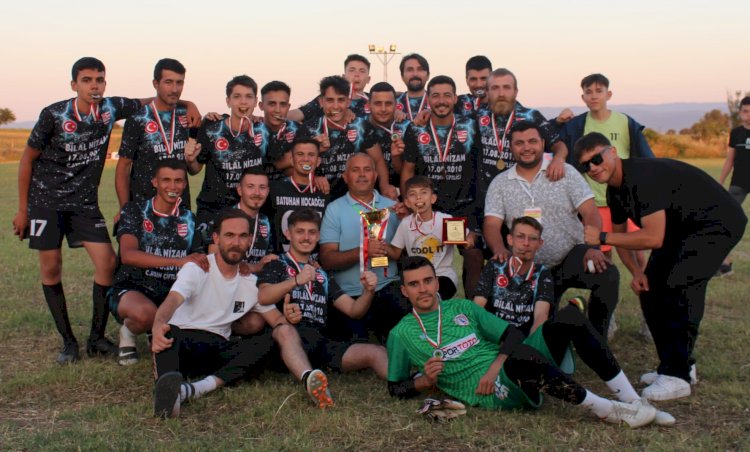 Yeniçiftlik Köyü’nde Futbol Turnuvası Düzenlendi